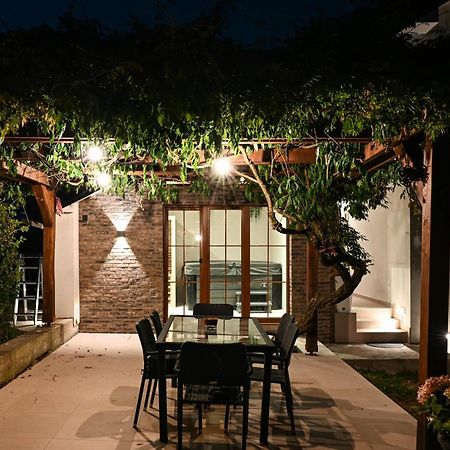 House Wisteria Villa Rakovica Exterior photo